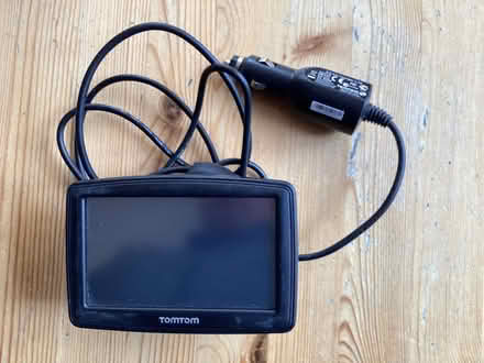 Photo of free 2 x satellite navigation systems (Eastbourne BN20) #3
