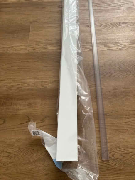 Photo of free Pelmet - matt white (Hassocks BN6) #1