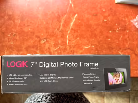 Photo of free Digital photo frame (Abington) #4