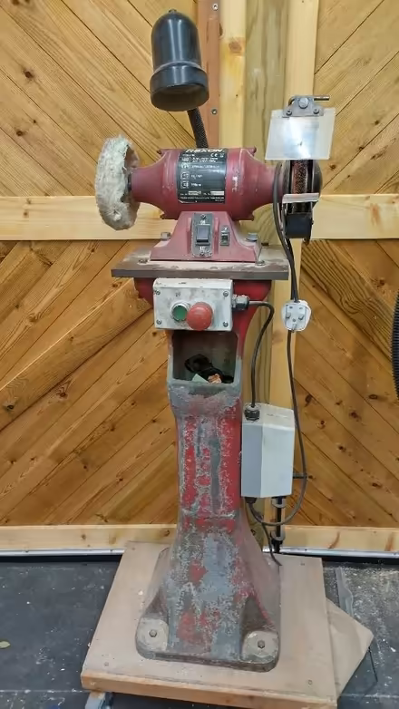 Photo of free Bench grinder with stand (Prestatyn LL19) #1