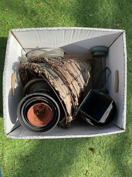 Photo of free Garden Pieces (RG30 Tilehurst) #1