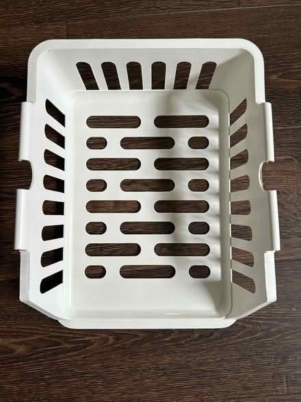 Photo of free Shelf storage tray (Chigwell IG7) #1