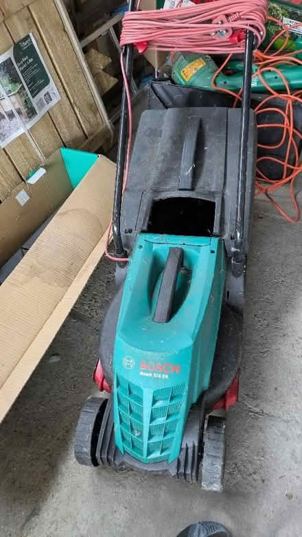 Photo of free Lawnmower Not working (IP6) #1