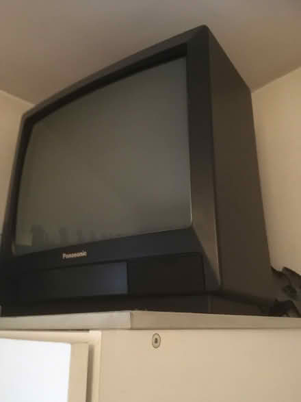 Photo of free Analogue Colour TV (Wilmslow SK9) #2