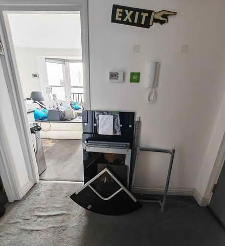 Photo of free Black glass corner desks (Brighton BN1 near Lanes) #2