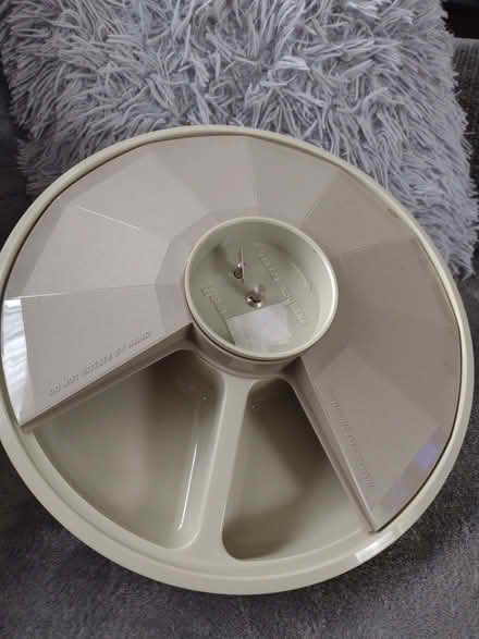 Photo of free Staywell clockwork Pet Feeder (Hatfield AL10) #3