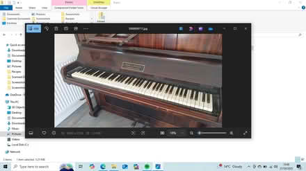 Photo of free Piano (Smestow WV5) #3