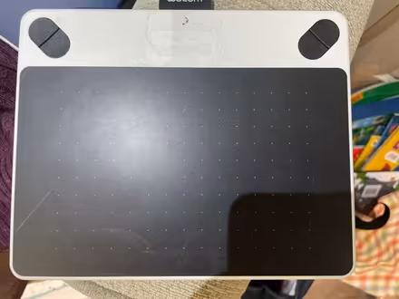 Photo of free Wacom drawing tablet missing pen (Dorket Head NG5) #1