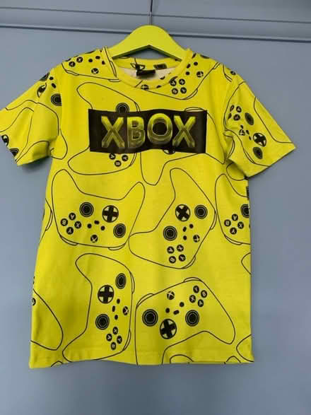 Photo of free Xbox t-shirt (Tilehurst RG30) #1