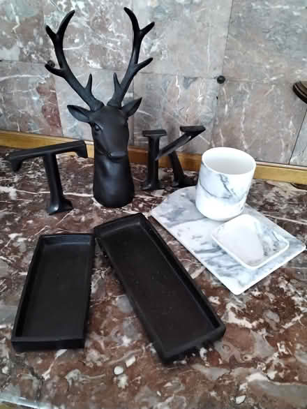 Photo of free Black decorative items (Allerton L18) #1