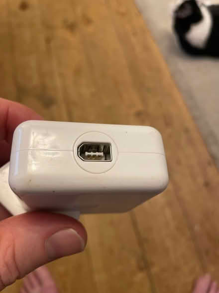 Photo of free Apple 12V iPod Adapter old connect (Oxford) #1