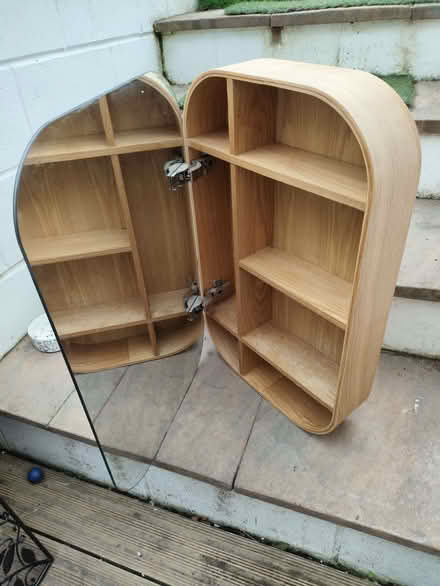 Photo of free Stylish mirrored bathroom cabinet (Kenley CR8) #1