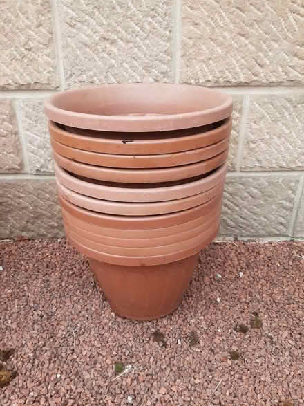 Photo of free Medium Plastic Planters x11 (Cromford DE4) #1