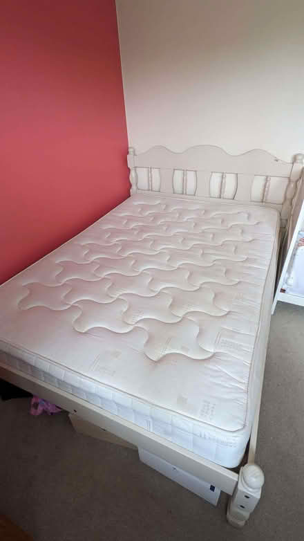 Photo of free Double bed and mattress (Tadworth KT20) #1