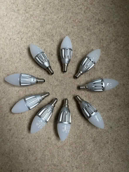 Photo of free LED Candle bulbs 2.5W SES Diall (Hertford Heath SG13) #1