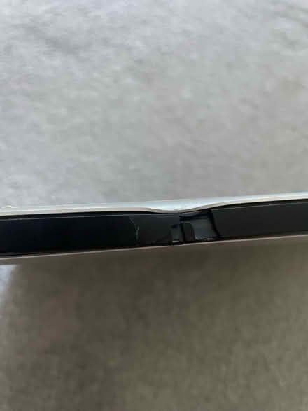 Photo of free MacBook Air 2010 - doesn’t boot (London Rd Station area BN1) #4
