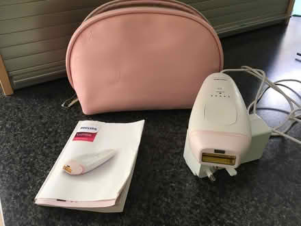 Photo of free Phillips Lumea Essential (Pulse light hair removal) (Crowthorne RG45) #1