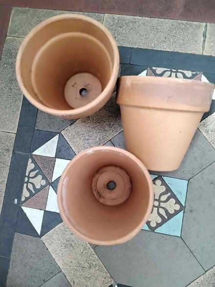Photo of free Outdoor terracotta and plastic gardening pots (Allerton L18) #1