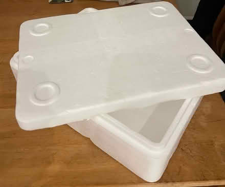 Photo of free Large Polystyrene box and lid (Cheadle SK8) #1