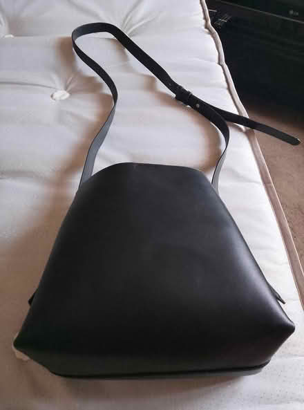 Photo of free Woman hand bag (South ockendon) #1
