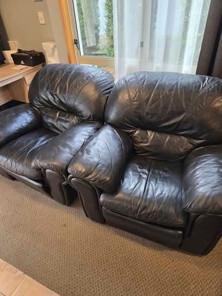 Photo of free Lounge suite (Maori Hill, Dunedin) #2