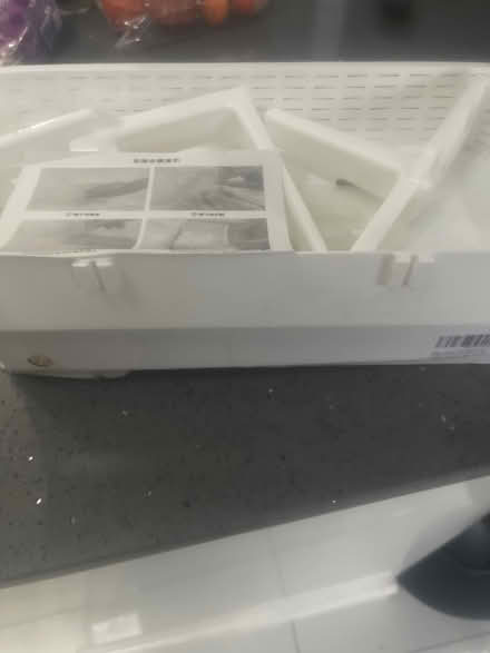 Photo of free Shelf (Walthanstow/E17) #1