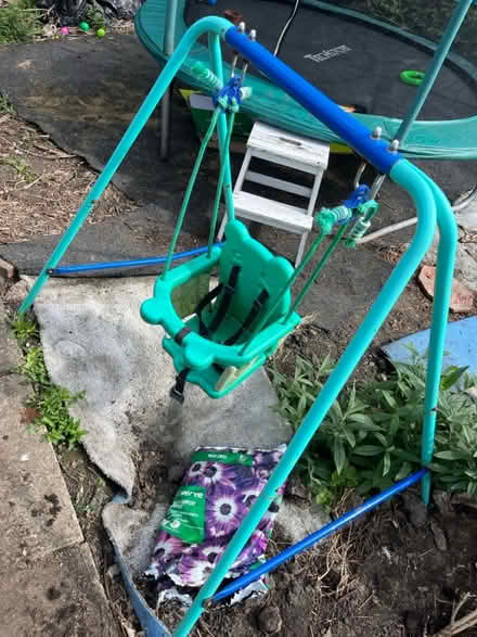 Photo of free Infant swing (Manor castle, S2) #1