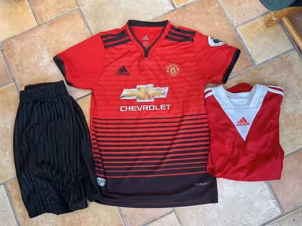 Photo of free Football shirt size 164 , shorts age 11/12 . (Middleton Junction OL9) #1