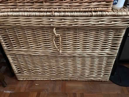 Photo of free Large wicker basket with lid (Rodwell DT4) #1