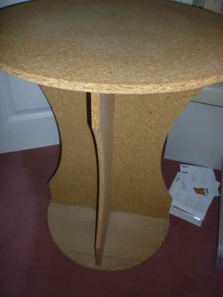 Photo of free Small Table (welling DA16) #1
