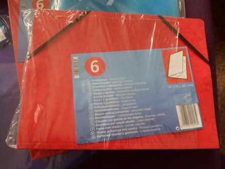 Photo of free 4 Pack A4 Wallet Folders Various Colours 24 Folders in total (Moreton CH46) #2