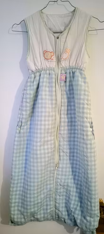 Photo of free Baby sleeping bag (Bellevue EH7) #1