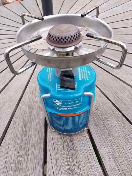 Photo of free camping single burner stove (Emsworth PO10) #1
