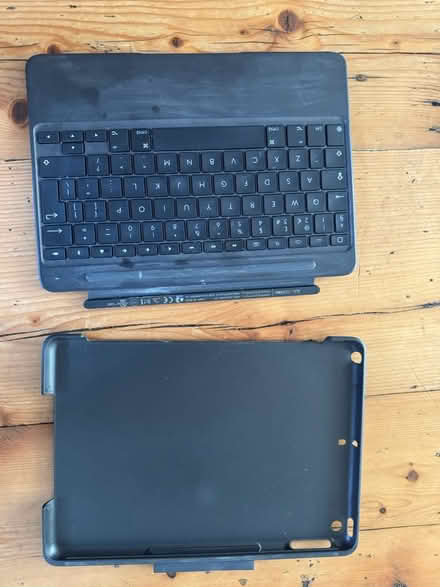 Photo of free iPad keypad and cover (SE11) #1