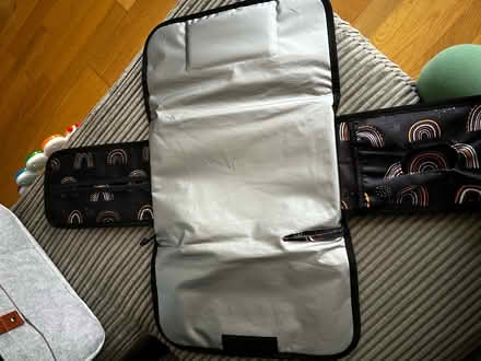 Photo of free baby change mat (travel) (HA0) #2