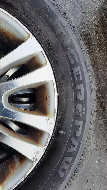 Photo of free Winter Tires (Newmarket, Ontario) #4