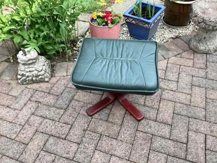 Photo of free Leatherhead foot stall. Needs a polish? (Banstead SM7) #2