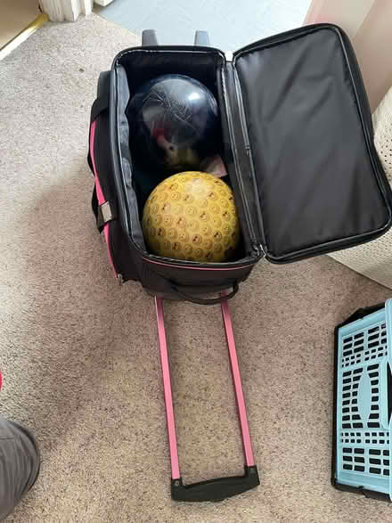 Photo of free 10 pin bowling balls (New Malden KT3) #1