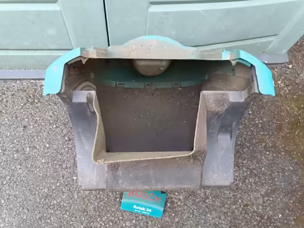 Photo of free Grass box for Bosch Rotak 34 or 36 (Haywards Heath - Near Station) #3