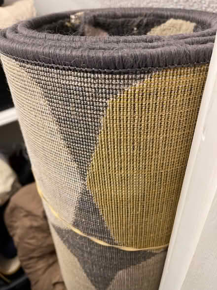 Photo of free IKEA Torrild multicoloured low pile rug 4’4” x 6’5” (Furzton MK4) #2