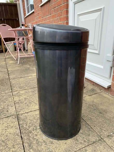 Photo of free Tall kitchen bin (Findern CP DE23) #1