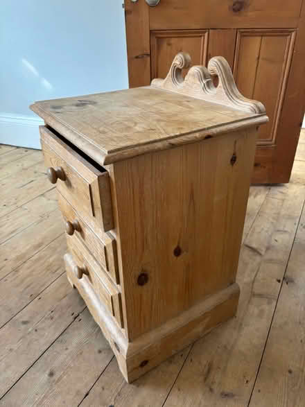 Photo of free oak bedside table. 3 drawer (Cheltenham GL52) #3
