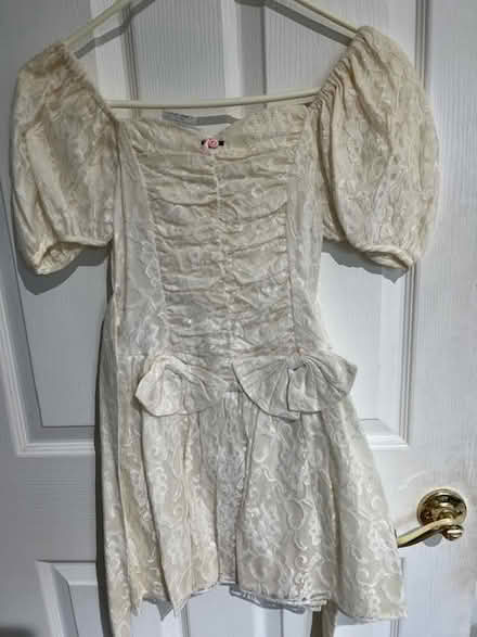 Photo of free 1st communion dress (terra linda) #1