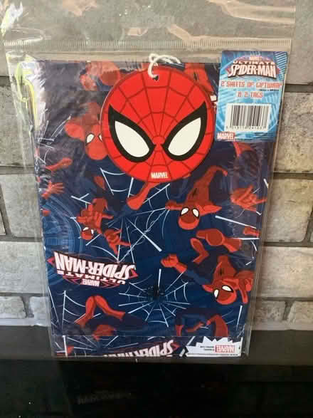 Photo of free Gift wrap - spider-man (Tilehurst RG30) #1