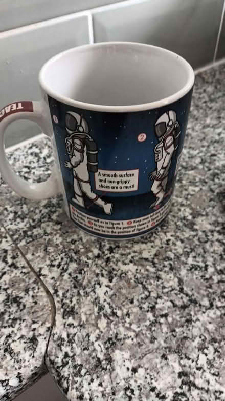 Photo of free Teach Yourself To Moonwalk mug (SW11) #3