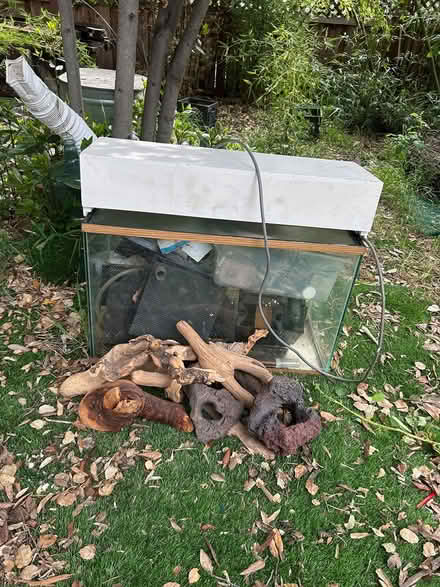 Photo of free 25 Gallon Fresh Water Fish Tank (Palo Alto, near Cal Ave) #1