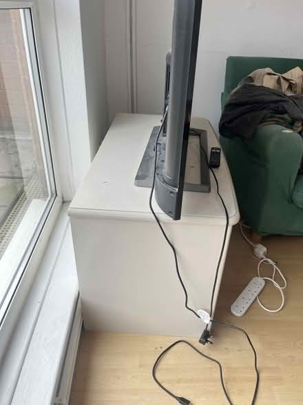 Photo of free White chest (N16) #2