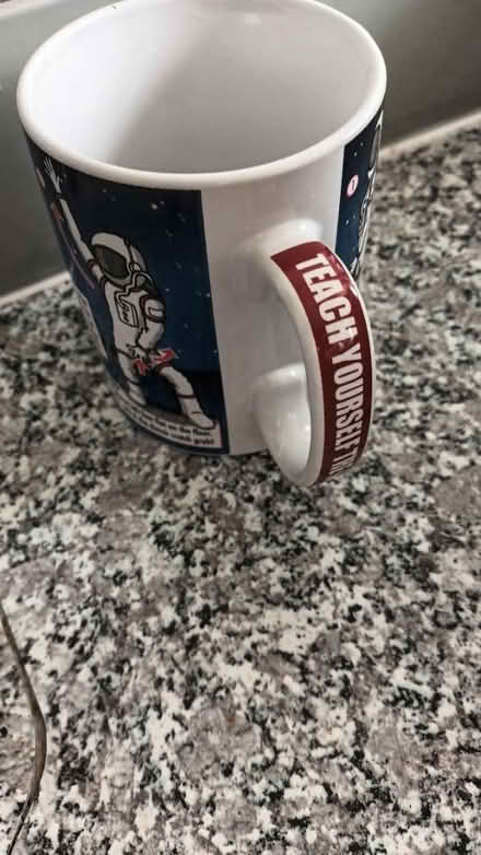 Photo of free Teach Yourself To Moonwalk mug (SW11) #2