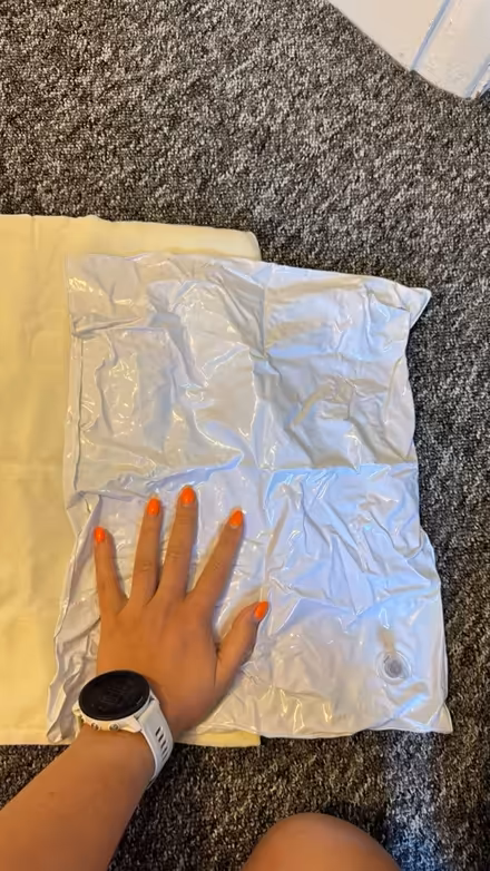 Photo of free Inflatable pillow with a liner (RG1) #2