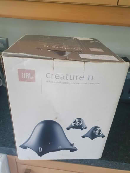 Photo of free JBL speakers (WD25) #1